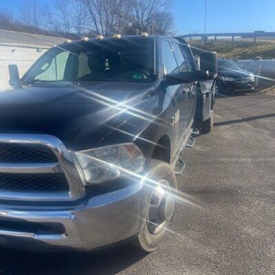 2014 Dodge 3500 4 door 4x4