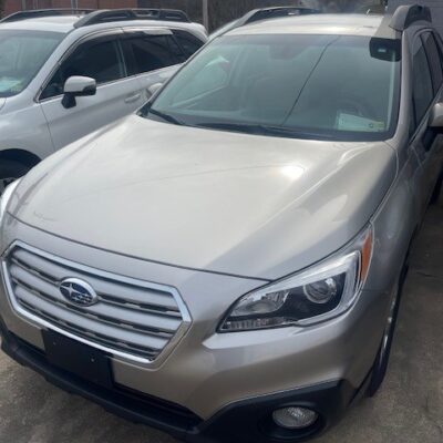 2017 Subaru Outback Premium 4 Door AWD